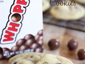 Malt Whopper Pudding Cookies!... A soft and delicious cookies with crunch Whoppers! These cookies are awesome! #cookie #recipe