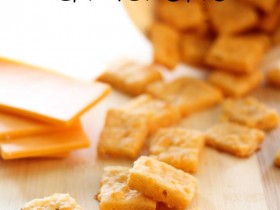 Homemade Cheese Crackers! So simple to make! These are perfect for kid's lunches, after-school-snacks, or when you get that salty craving! We LOVE this recipe! #cheese #snack #recipe