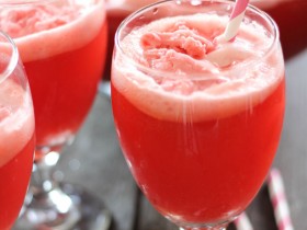 Party Punch!... only 3 ingredients! It is simple, delicious and a crowd pleaser! #beverage #drink #recipe