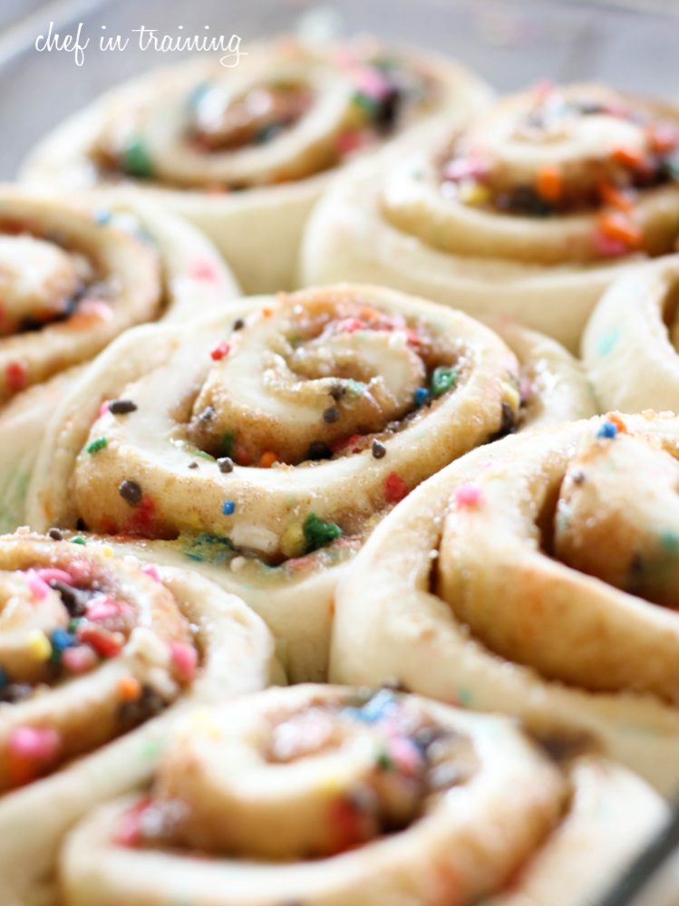 Cake Batter Cinnamon Rolls Made With A Cake Mix Chef In Training