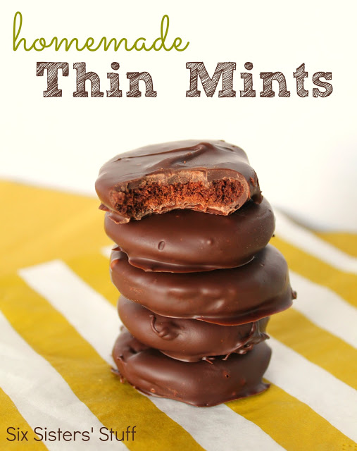 Homemade Thin Mints from Six Sisters' Stuff on chef-in-training.com ...These cookies are so simple and taste AMAZING! #recipe #dessert #cookie