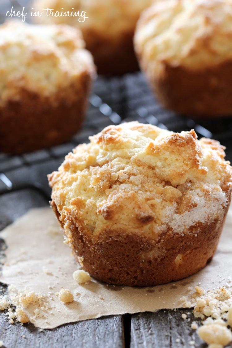 Creme Brûlée Muffins from chef-in-training.com ...The flavors of a fancy dessert in a simple, soft and delicious muffin! #breakfast #recipe #muffin