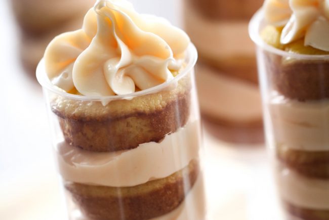 Peach Cobbler Cake Push Pops