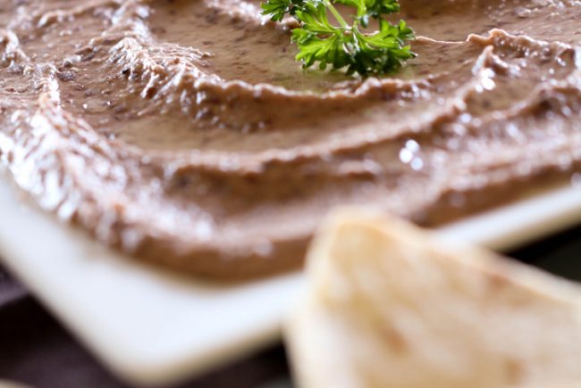 Black Bean Hummus