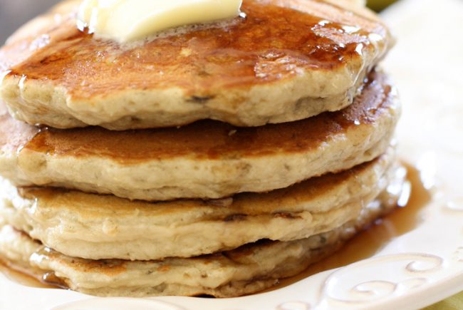 Amazing Banana Bread Pancakes