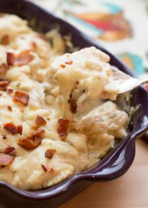Creamy Cauliflower 'n Cheese with Bacon