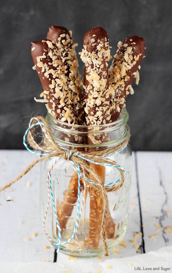 More Than 50 Girl Scout Cookie Inspired Recipes | www.chef-in-training.com