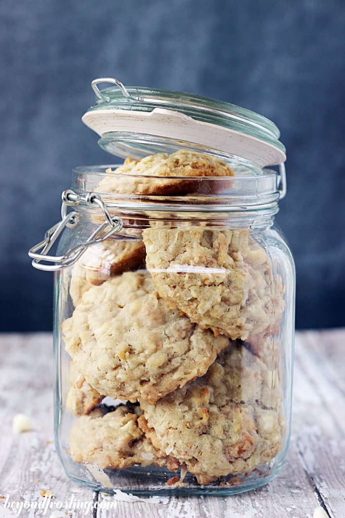 Coconut Cashew Oatmeal Cookies… These cookies are amazing!