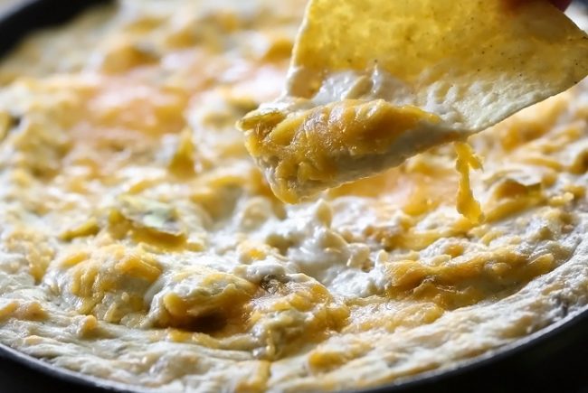 Chile Verde Chicken Cheddar Dip