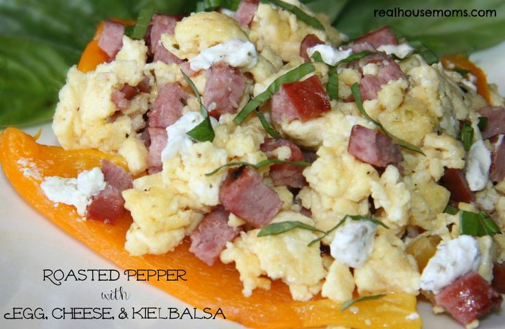 Roasted Pepper, Egg, and Kielbalsa Breakfast