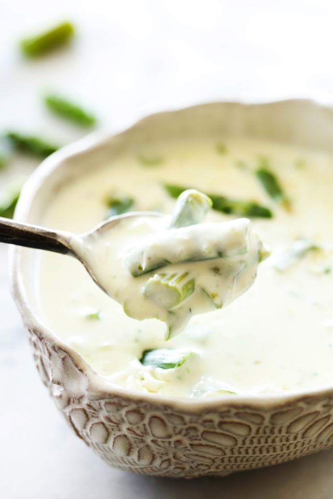 Creamy Asparagus Soup... This is a flavorful and delicious creamy soup that is packed with asparagus and wonderful ingredients that enhance it's flavor! This is a must try!