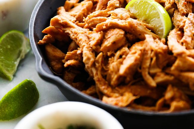Slow Cooker Chipotle Chicken Tacos